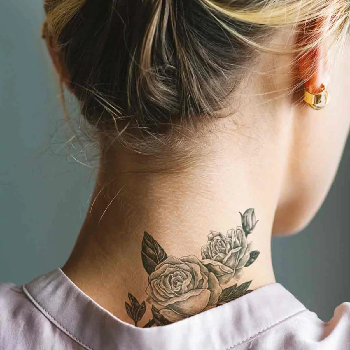ALGA CICOSA Reparative Tattoo Cream 100 ml lievittää kutinaa ja suojaa ihoa parantumisen aikana.