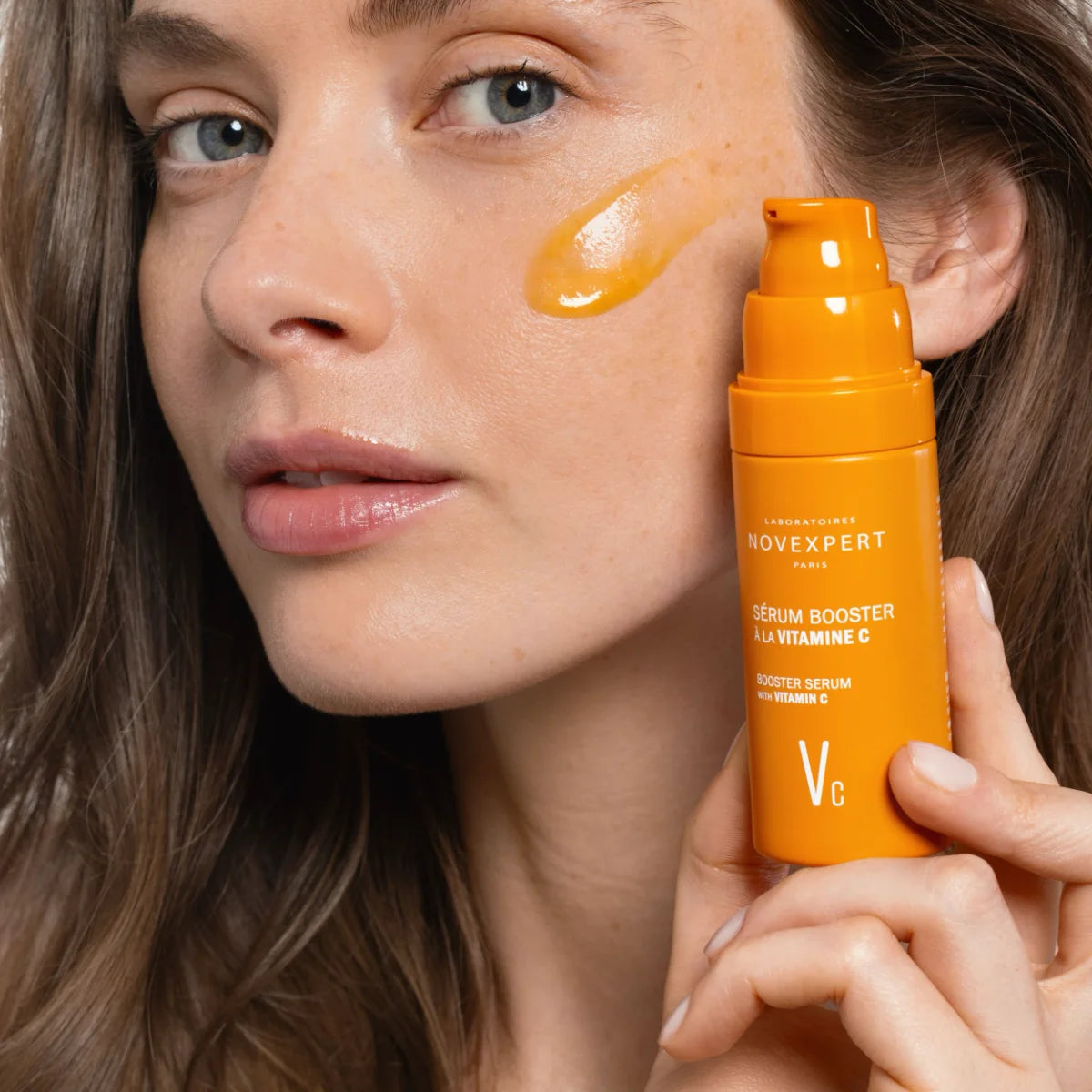 NOVEXPERT Vitamin C Booster C-vitamiiniseerumi 30 ml