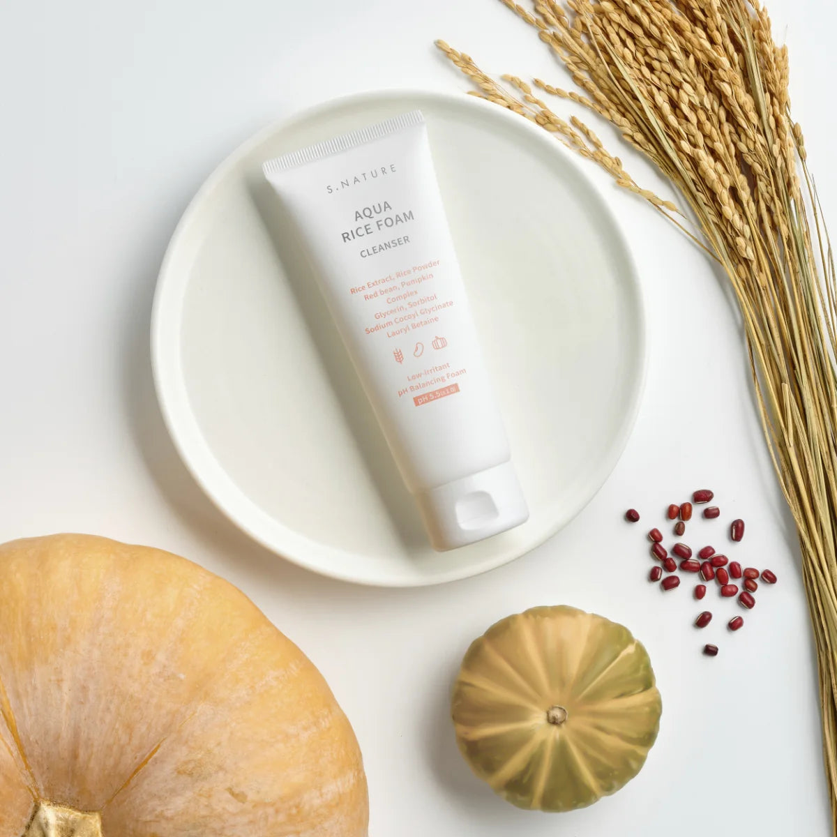 S.Nature Aqua Rice Foam Cleanser 160 ml sisältää riisiuutetta