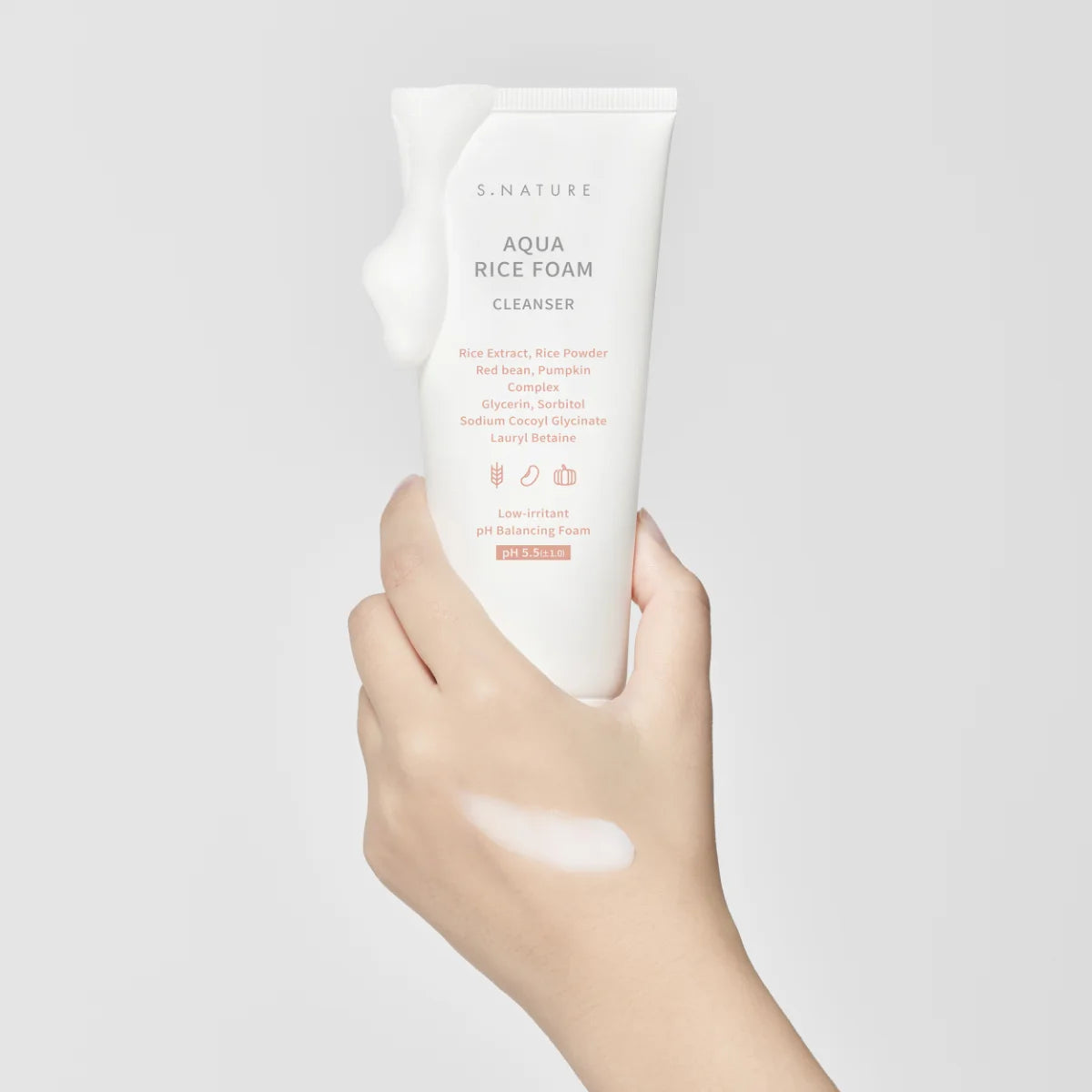 S.Nature Aqua Rice Foam Cleanser tasapainottaa ihoa