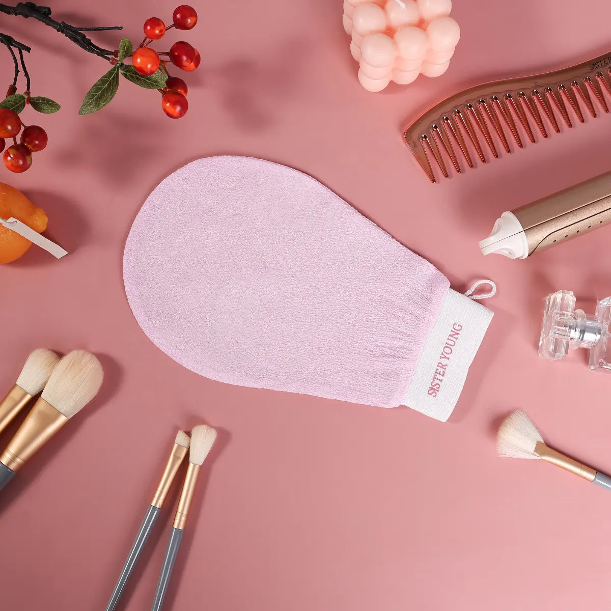SisterYoung Nova Pink vartalonkuorintakäsine sopii puhdistusrutiiniin