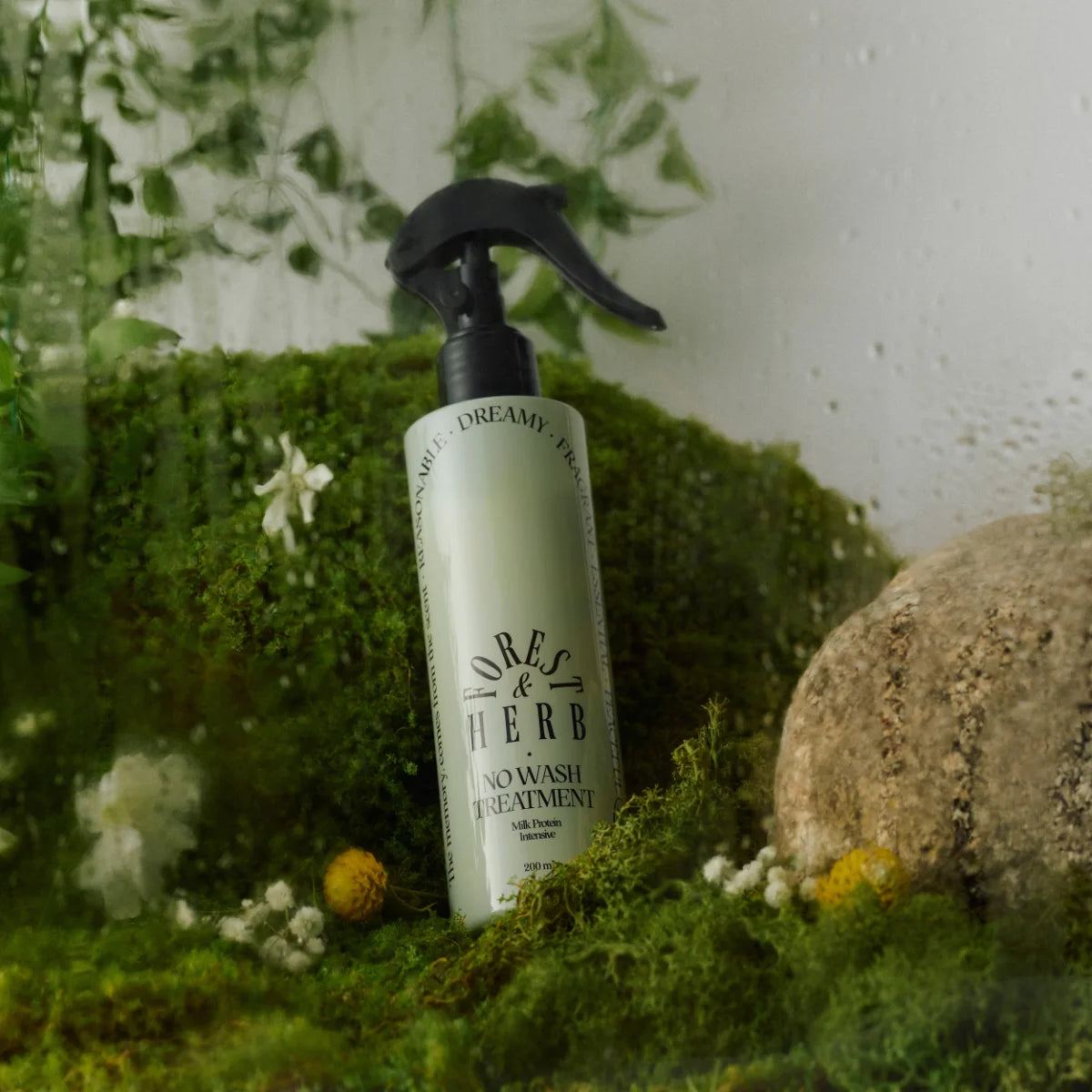 odiD Milkprotein Intensive Nowash Ampoule Treatment Forest Herb 200 ml – hiuksiin jätettävä suihkutettava hoitoaine